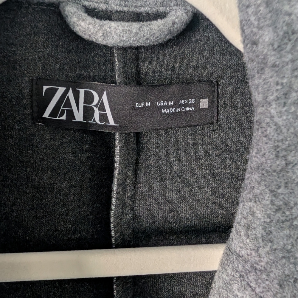 Zara Women's Charcoal Sleeveless Vest - Picture 2 of 3